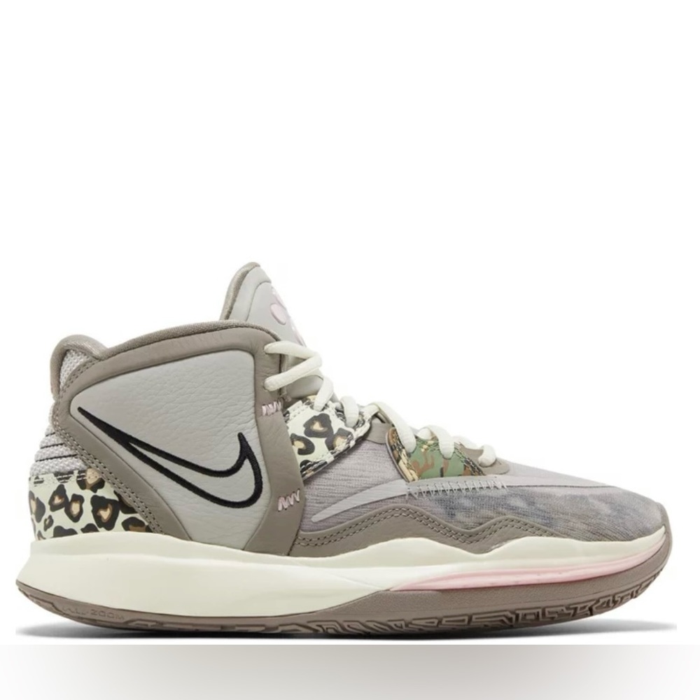 2022
Kyrie Infinity EP 'Leopard Camo'
Nike,
Sneakers,
Kyrie Infinity